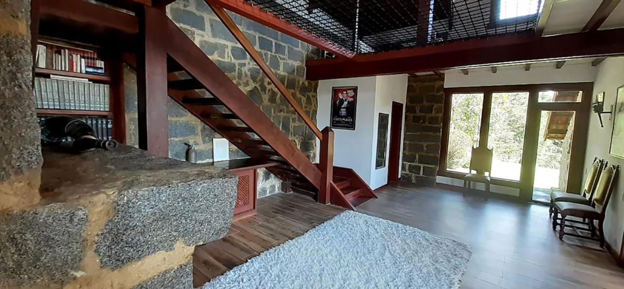 Chacara Com Wi-Fi, Churrasqueira E Lazer Em Cunha Bagian luar foto