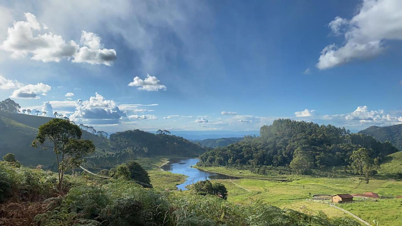 Chacara Com Wi-Fi, Churrasqueira E Lazer Em Cunha Bagian luar foto