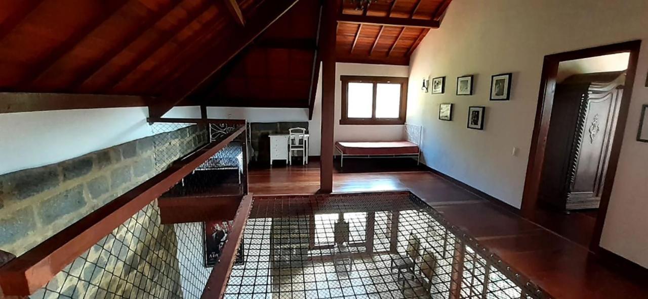 Chacara Com Wi-Fi, Churrasqueira E Lazer Em Cunha Bagian luar foto